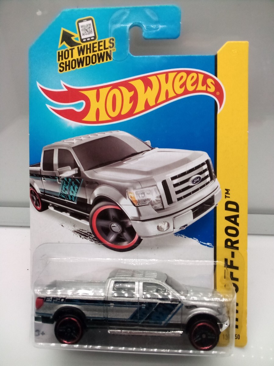 Hot Wheels - Mainline / '09 Ford F150 Dual Cab Pickup - Silver