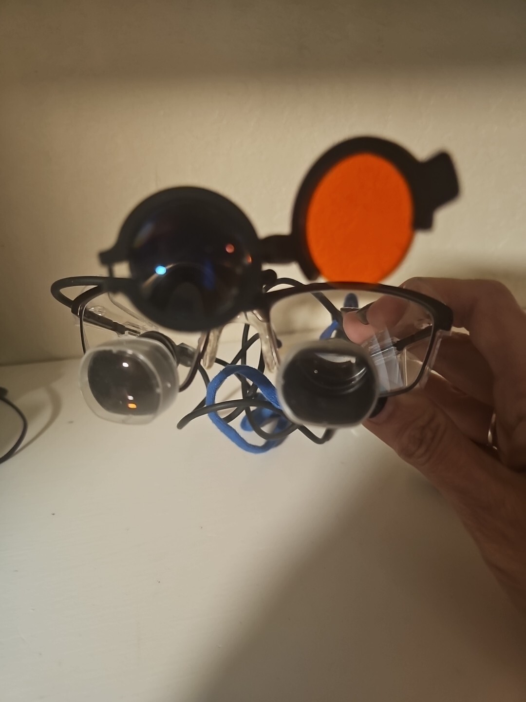 Orascoptic Zeon Discovery Portable LED Headlight Dental Loupes case