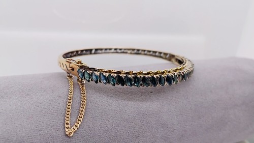 Gold Bangle: Sapphire 10ct Yellow Gold Hinged Bangle Preloved VAL$4200 - Video 1 of 1