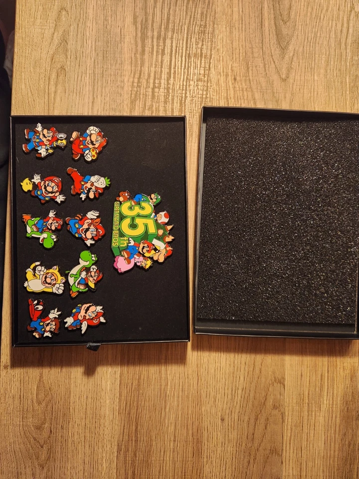 Nintendo Super Mario Bros. 35th Anniversary Pin Set - Image 3 of 4