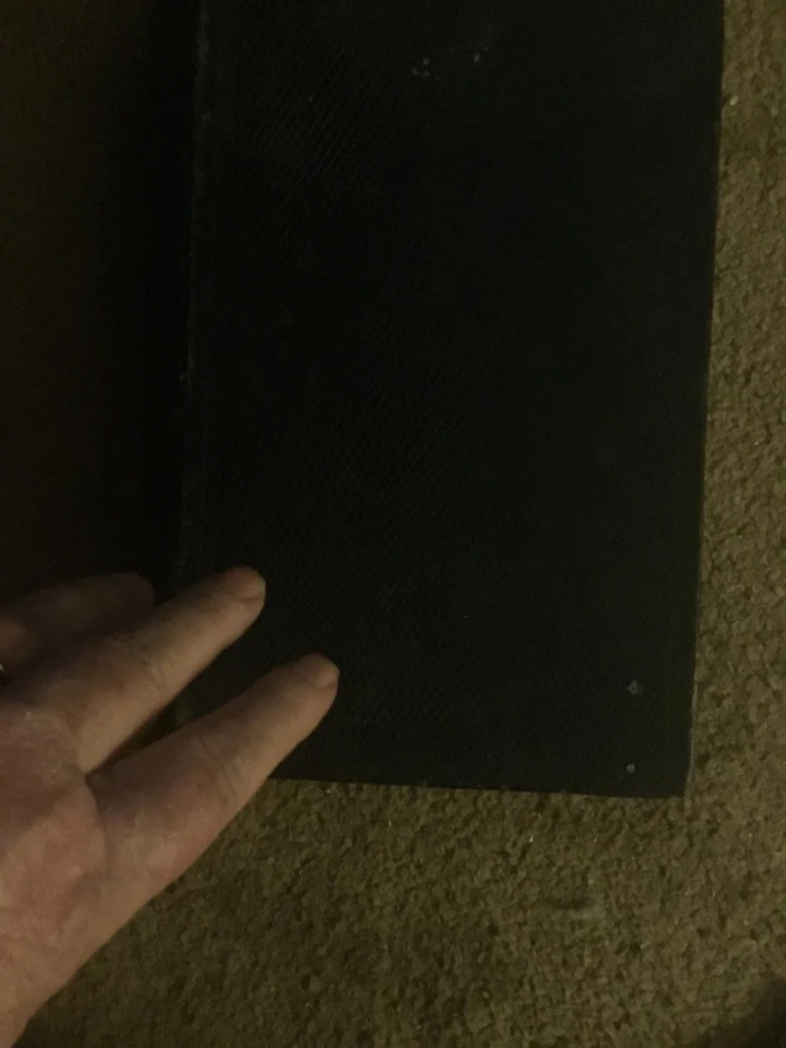 Leather cover Y Bibl Cyssegr-Lan Welsh Bible Extremely Rare Item! Heavy in weigh - Image 3 of 3