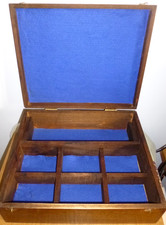 Ancienne Boîte coffre en bois, couture, ou autre, queue-d'aronde, début XXe