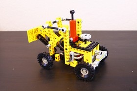 Vintage LEGO 8040 Technic Universal Pneumatic Set Near Complete Manual & Insert