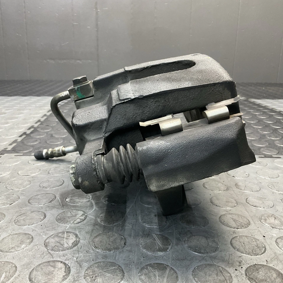 Pinza de disco de freno delantera izquierda lado del conductor Ford Taurus 2010-2012 AWD fabricante de equipos originales Foto 3 de 4