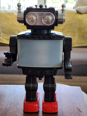 S H HORIKAWA JAPAN SUPER EXPLORER WIDE SCREEN TELEVISION TV ROBOT see video