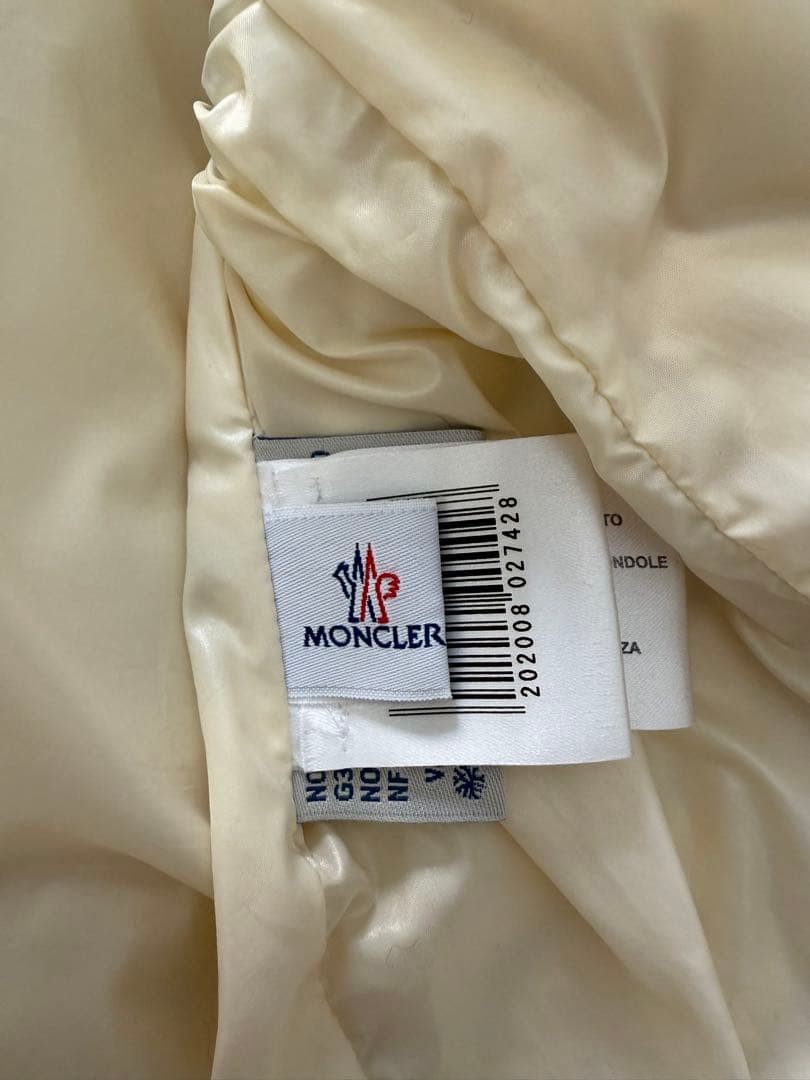 Moncler CHAMONIX puffer jacket - image 17