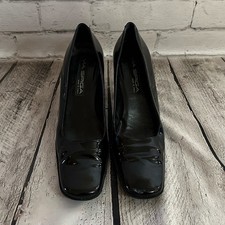 D22 Via Spiga Black Patent Leather Pumps, Size 8.5, Pre-owned
