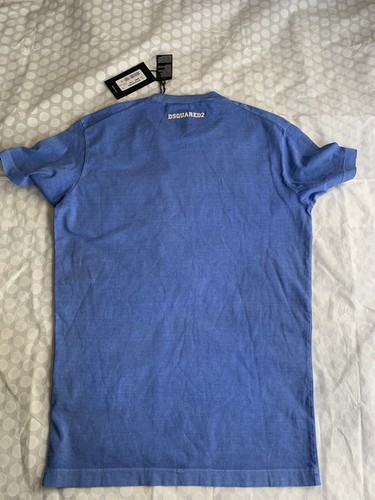 Autentica T-shirt da uomo blu chiaro effetto invecchiato Dsquared2. Taglia S. Mod. S74GD0384 - Foto 12 di 12
