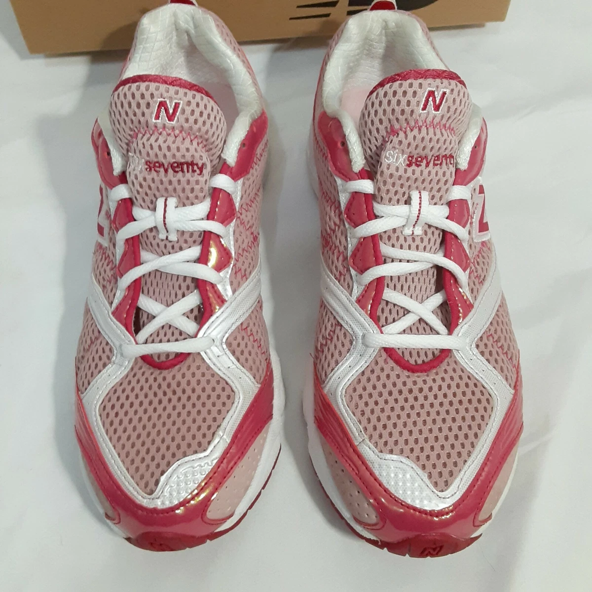 New balance sale 670 women sneakers