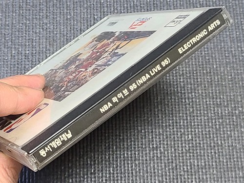 NBA Live 95 EA Sports PC Retro CD Game Korean Version for Windows MS Gaming - Picture 3 of 6