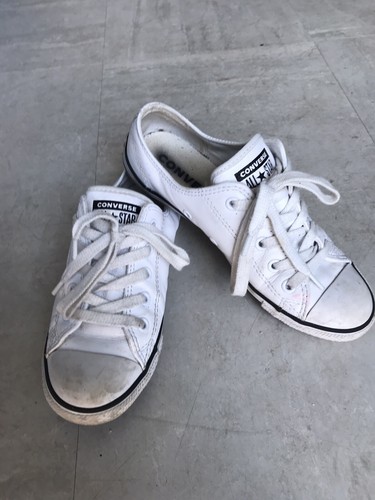 white converse trainers size 3
