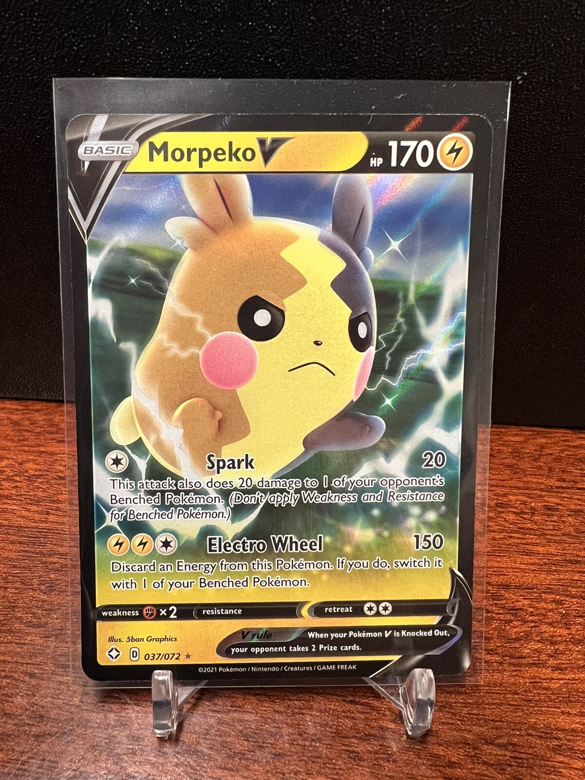 Pokémon Einzelkarte MORPEKO V 037/072 Aus SHINING FATES – Sammlerkarte, Glänzend, Für Fans & Trades