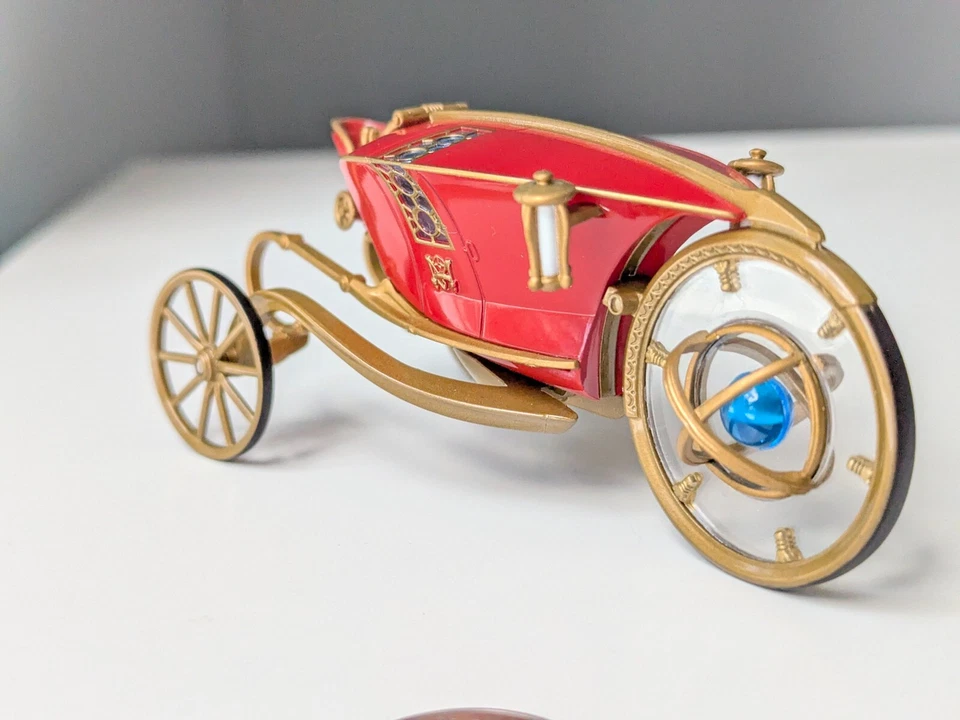 Corgi The Golden Compass Magisterium Die-Cast Carriage with 3 Characters - Image 3 of 4