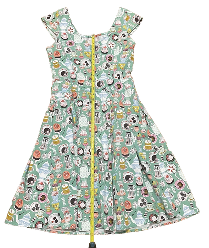 Retrolicous Dress Med Mad Hatters Tea Green Garden Party Novelty All Over Print - Picture 10 of 12
