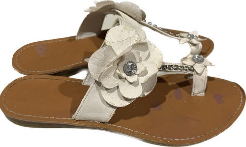 VTG BAMBOO WHITE FLOWER RHINESTONE SANDAL FLIP FLOP THONG BEACH POOL SWIM SUMMER