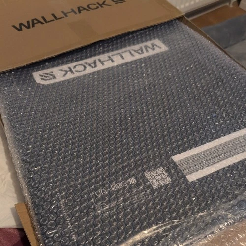 Wallhack VA-005 (Black) Glass Gaming Mouse Pad - plus mouse skates