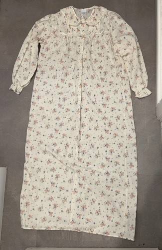 Vintage C&A Cream Floral Long Sleeve Nightdress Peter Pan Collar Bows UK 12 - Picture 14 of 15