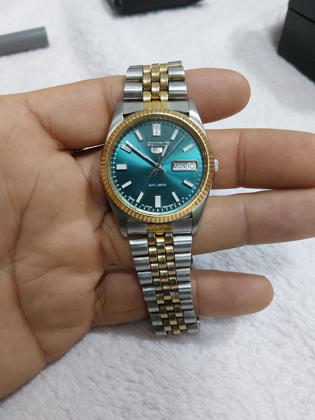 5 Vintage Automatic Seiko - vintagewatches.pk