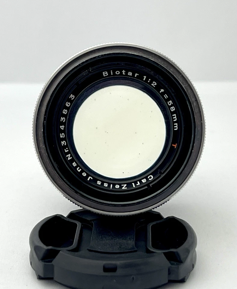 Lente T roja rara Carl Zeiss Jena Biotar f/2 58 mm 17 hojas M42 S/N 3543863 Foto 4 de 4