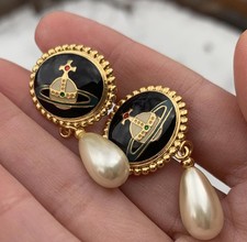 Vivienne Westwood Orb Enamel Button Pearl Earrings Gold Black Studs Earring n