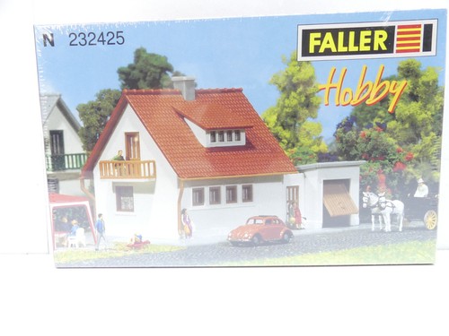 Faller N 232425 kit casa de asentamiento, sin construir, NUEVO en EMBALAJE ORIGINAL #67363 | Zustand: Gebraucht