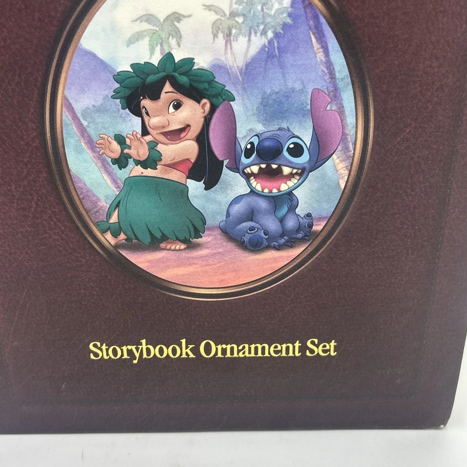 LIBRO DE CUENTOS DISNEY LILO & STITCH 5 piezas (falta puntada) CONJUNTO ADORNOS DE NAVIDAD Foto 3 de 4