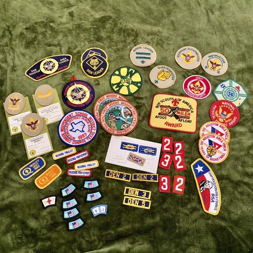 Vintage Boy Scout Patches Lot, BSA Leader, YMCA and on Card.
