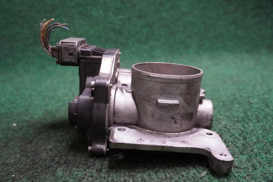 2006 CHEVROLET UPLANDER 3.5L THROTTLE BODY OEM 560703727E1 - Image 3 of 4