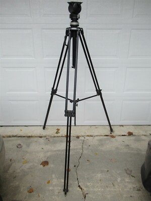 Miller Camera Support Professional Tripod Stage w/ Spreader