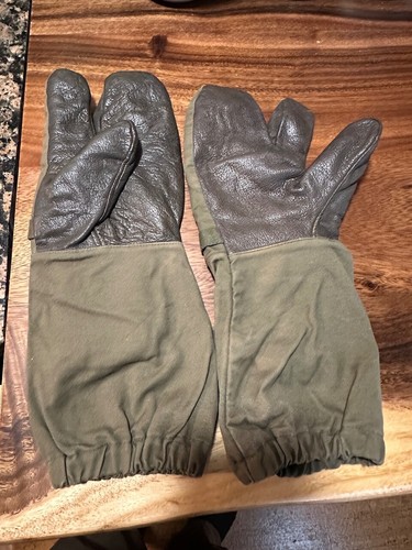 USAF Mittens Glove with Inserts K.L. MAAT 1978 Large