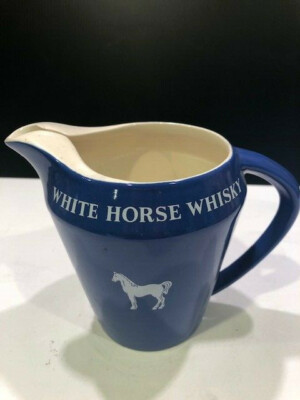 White Horse Scotch Whiskey Ceramic Water Pitcher Pub Jug Barware Wade Regicor