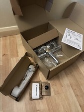 Armitage Shanks Markwik 21 Termostatyczny mikser umywalkowy ścienny A6735AA