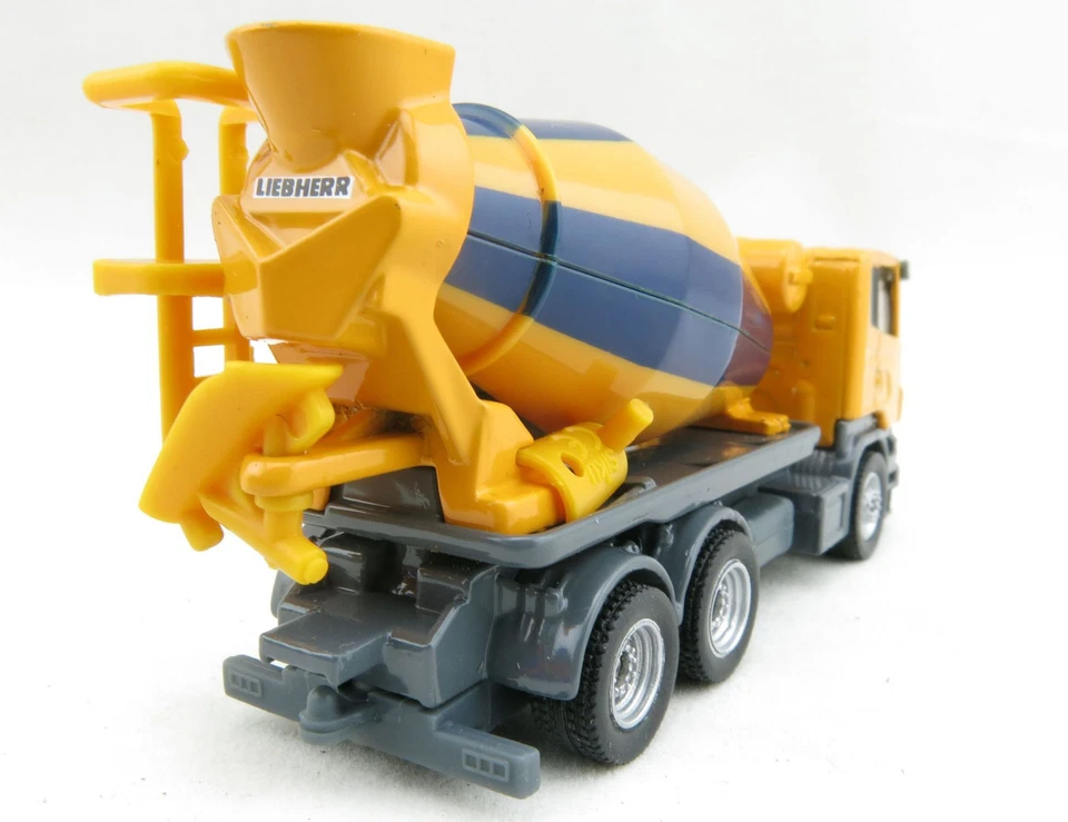 Siku 1896 - Scania Construction Cement Mixer Truck 1:87 Diecast - H0 Scale 1:87  - Image 3 of 4