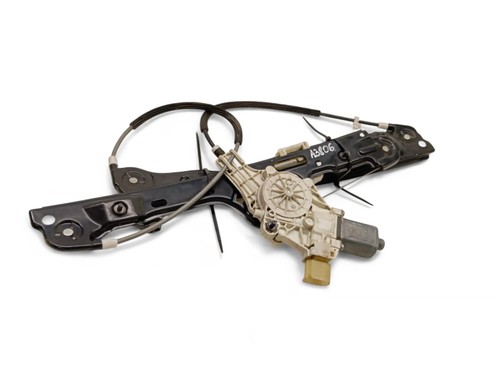 BMW 1 E81 Scheibenwischermotor vorne 6927028 2010 30615309