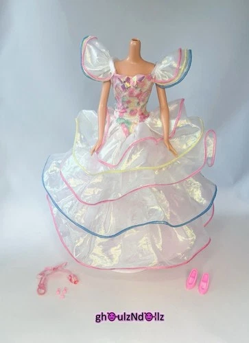 BARBIE Doll 1995 Happy Birthday Barbie Dress Clothes Accessories Vintage Mattel.