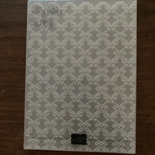 Stampin Up! Stylish Scroll Textured Embossing Folder (folder only)