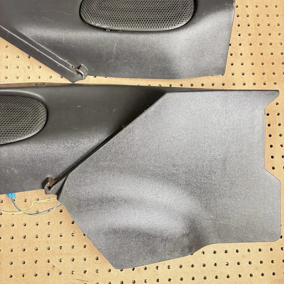 1998-2002 Chevrolet Camaro/Pontiac Firebird Coupe OEM Right Rear Trunk Panel - Image 2 of 4