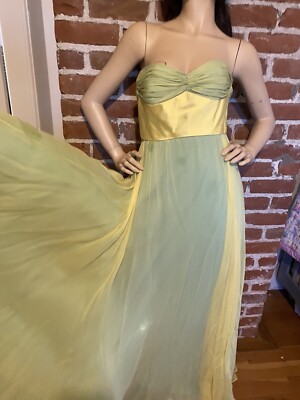 Sarmi For I. Magnum Yellow Sweetheart Gown 1960s Flowy Strapless Vintage Dress | eBay Sarmi For I. Magnum Yellow Sweetheart Gown 1960s Flowy Strapless Vintage Dress | eBay