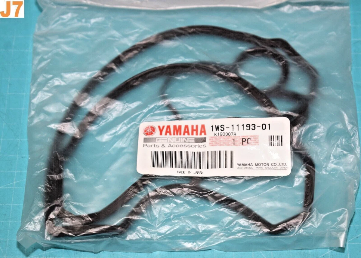 Kit Joint Haut Moteur  35 Pièces  ATHENA Pour Moteur HONDA VFR F 750 Cc 1986 1989