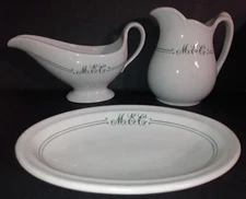 VINTAGE O.P. CO SYRACUSE CHINA RESTAURANT WARE GRAVY BOAT PITCHER & SM PLATE MEC
