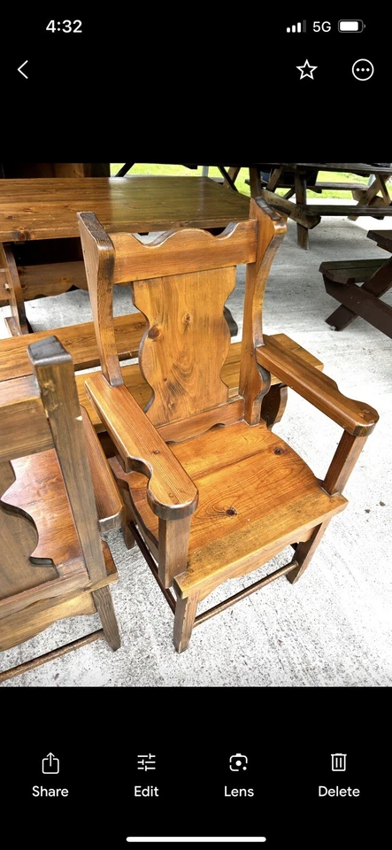 Mesa de cocina de madera con sillas y 2 bancos  Foto 4 de 4