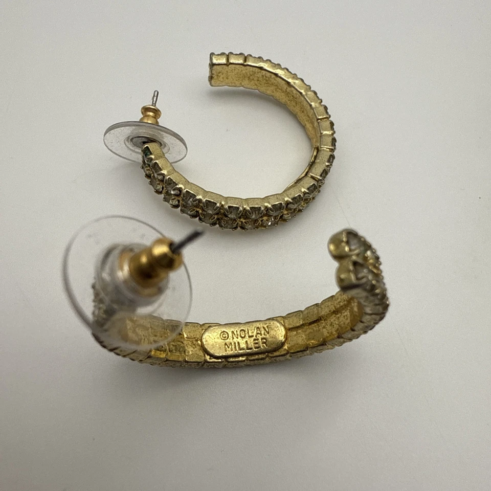 Pendientes perforados de colección Nolan Miller - tono dorado doble fila cristal austriaco ✨💛 Foto 2 de 4