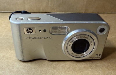 HP PhotoSmart M517 5.2MP Digital Camera - Model FCLSD-0504 - Silver Tested