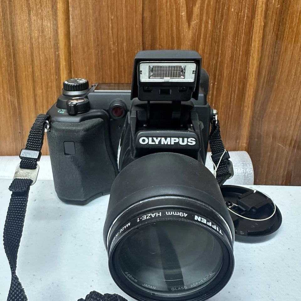 Cámara digital Olympus Camedia E-100RS zoom óptico 10X negra sin probar Foto 4 de 4