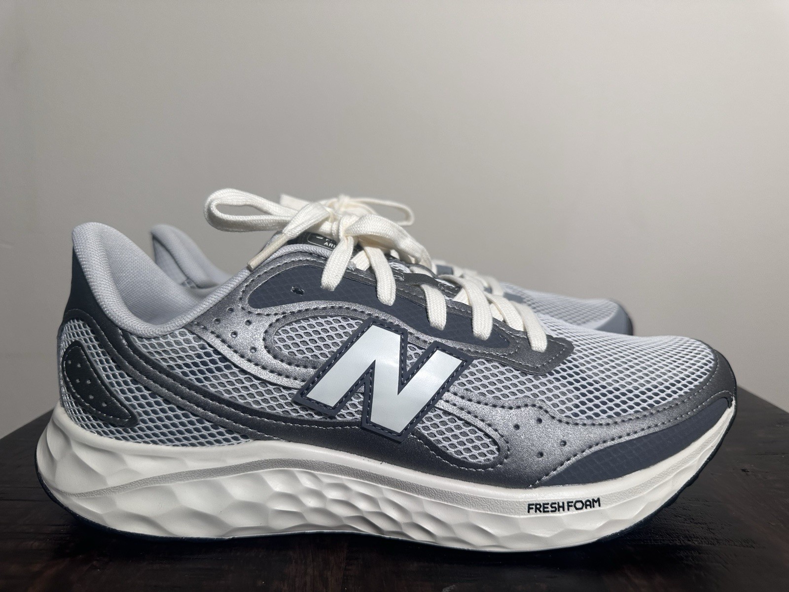 New Balance Men’s Fresh Foam Arishi V4 Running Sneaker Shoes Grey Sz 9  NWB