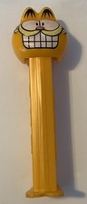 Vintage Smiling Garfield PEZ Candy Dispenser Made In Slovenia Dated 1978 1981