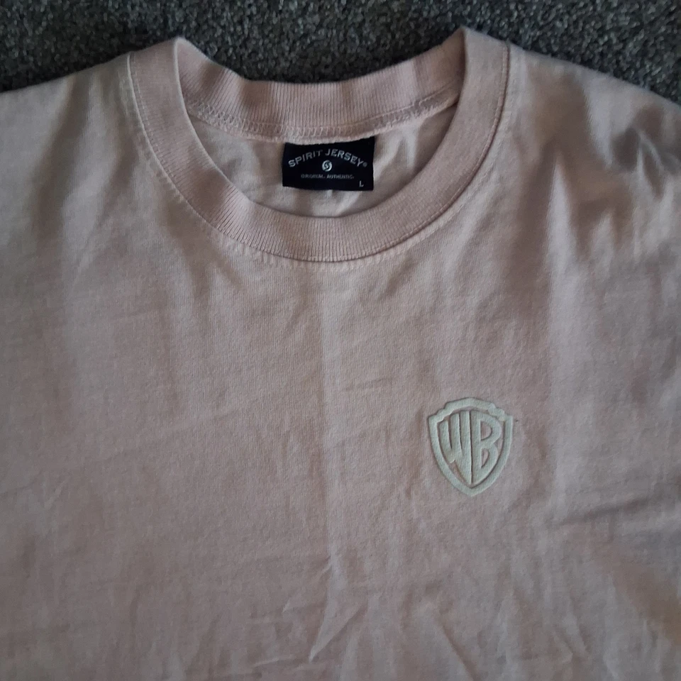 Camiseta deportiva Warner Bros Spirit talla grande rosa manga larga blanca logotipo en relieve Foto 3 de 4