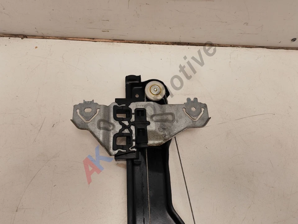 Renault Kadjar 2015-2022 Front Window Regulator Right Drivers Offside - Image 3 of 4