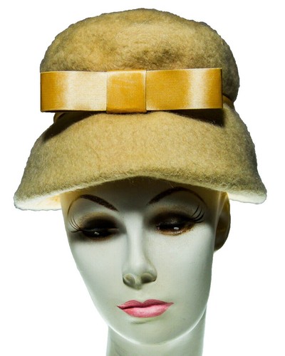 Vintage Womens Doeskin Tan/Beige Felt Hat Geo W. Bollman  display picture 2