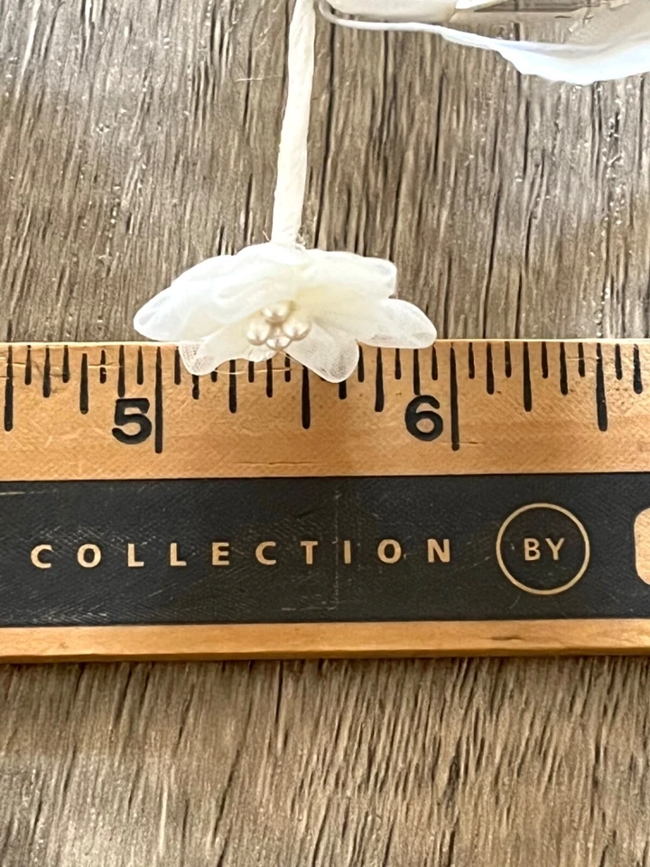 Organza Flowers w/ Pips & Leaves on Wire Stems Cream Ivory Bridal Crafts 60 pcs - Изображение 4 из 4